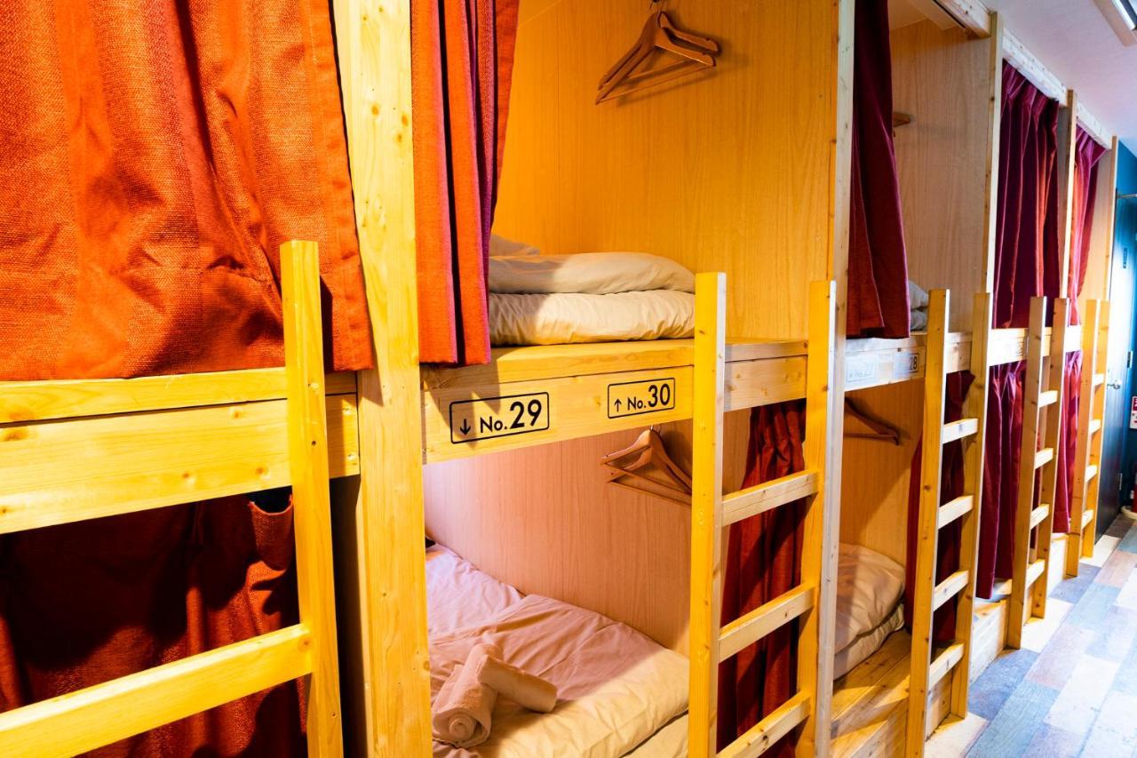 R Hostel Namba South Осака Екстер'єр фото